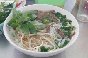 Quán Ăn Thanh Xuân 1 - Phở & Lẩu Bò