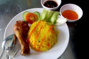 Quán Ăn Thảo My - Cơm Gà Xối Mỡ