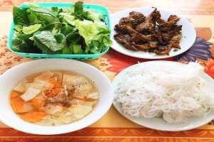 Quán Ăn Thủy Thiện - Bún Chả & Bánh Cuốn