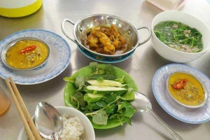 Quán Ăn Tiệm Cơm Cây Gòn