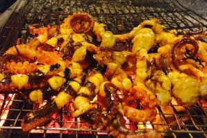 Quán Ăn Tình Cờ - Lẩu & Nướng