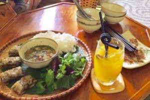 Quán Ăn Tịnh Tâm Trà - Trà & Các Món Ăn Chay