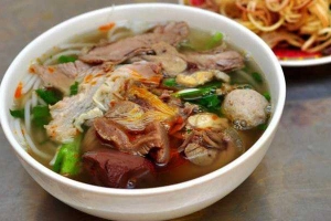 Quán Ăn Trinh - Bún Bò Huế