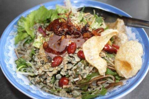 Quán Ăn Trung Thìn