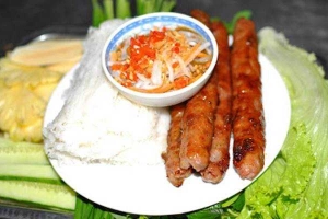 Quán Ăn Trường Che - Nem Nướng