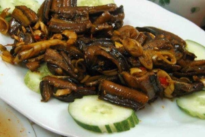 Quán Ăn Trường Hoàng Quán - Lươn Xào