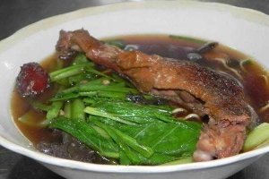 Quán Ăn Tư Sơn - Mì Vịt Tiềm & Gà Ác