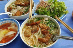 Quán Ăn Tuấn Anh - Bún Cá, Bún Chả & Lẩu