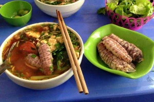 Quán Ăn Tùng Quảng Ninh - Bò Hầm, Bún Tôm & Bún Bề Bề