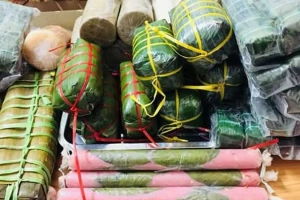 Quán Ăn Tuyết Trinh - Nem Chả Chợ Huyện