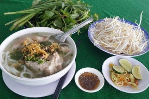 Quán Ăn Út Hùng - Bánh Tráng Thịt Luộc & Bánh Canh Trảng Bàng
