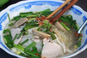 Quán Ăn Út Minh - Hủ Tiếu & Bánh Canh