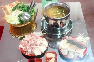 Quán Ăn Uyên Ương Quán - Lẩu & Các Món Nhậu