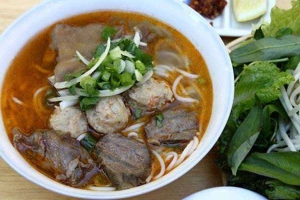 Quán Ăn Vân - Bún & Mì Quảng