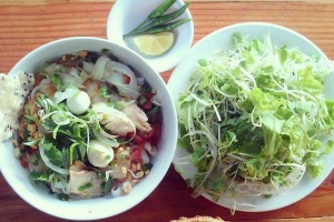 Quán Ăn Vị Quê - Mì Quảng & Bún Bò