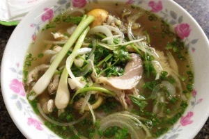 Quán Anh Chiến - Cơm & Phở