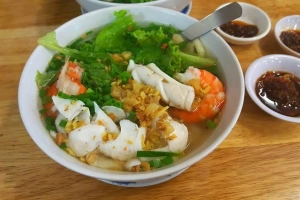 Quán Ăn Quán Ba Chấm - Hủ Tiếu Hồ - Bến Vân Đồn