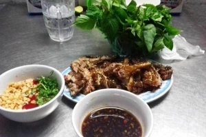 Quán Ăn Quán Ba Hưng - Vịt Cỏ Vân Đình