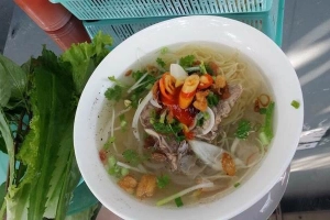 Quán Ăn Quán Bà Út - Hủ Tiếu Bình Dân