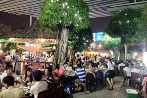 Quán Ăn Quán Chị Tôi - Nhậu Sân Vườn - Nguyễn Sơn