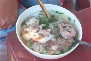 Quán Ăn Quán Chú Ba - Cơm & Phở Bò