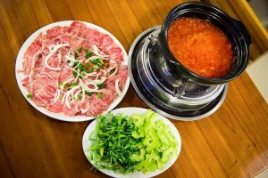 Quán Ăn Quán Cỏ - Ẩm Thực Bò Việt