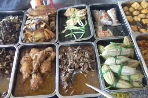 Quán Ăn Quán Cơm 476 - Nguyễn Thị Thập