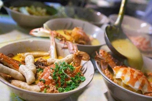 Quán Cơm Bún Bò Huế, Cơm Trưa & Bánh Canh Ghẹ
