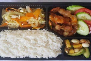 Quán Cơm Cây Tùng - Cơm Văn Phòng
