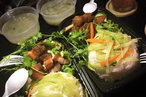 Quán Cơm Cơm Ta - Cơm Hộp Thượng Hạng