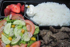 Quán Cơm Gia Chánh Cẩm Tuyết - Giao Cơm Văn Phòng