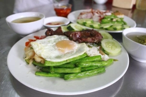 Quán Ăn Quán Cơm Huyền Hương