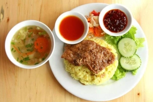 Quán Ăn Quán Cơm Ngon - Cách Mạng Tháng 8
