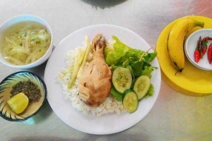 Quán Cơm Quỳnh Anh 2 - Cơm Bình Dân