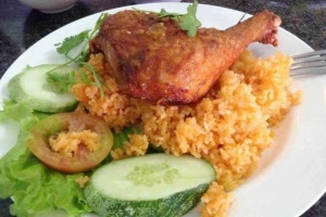 Quán Cơm Tứ Ký - Cơm Chiên & Hủ Tiếu Xào