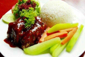 Quán Cơm Yum - Giao Cơm Văn Phòng