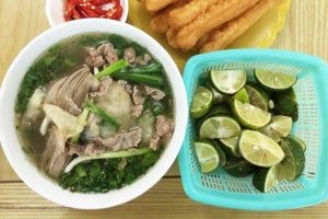 Quán Ăn Quân Đạt - Phở Bò