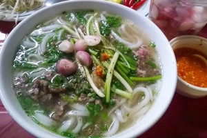 Quán Ăn Quán Đạt - Phở & Xương Má Hàm