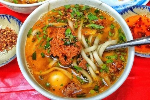 Quán Ăn Dì Huê - Bánh Canh & Bột Lọc Chiên