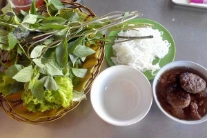 Quán Ăn Quán Đồng Xuân - Bún Chả Hà Nội