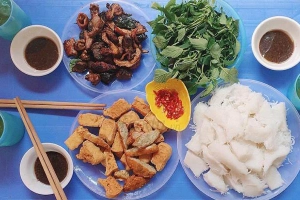 Quán Ăn Quán Giang - Bún Đậu Lòng Rán