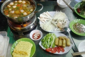Quán Ăn Quán Gió Biển - Xiên Que & Lẩu Tự Chọn