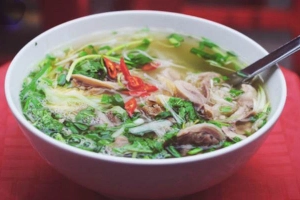Quán Hậu - Phở Bò Gà & Bún Chân Giò