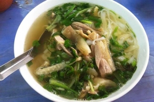 Quán Ăn Quán Hoa - Phở Bò & Gà