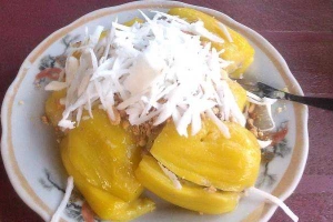 Quán Hồng - Ăn Vặt Bò Bía & Mít