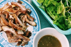 Quán Ăn Quán Huệ - Tai Mui Nướng