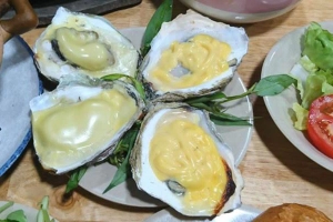 Quán Ăn Quán Hừng Đông - Các Món Ăn Từ Hàu