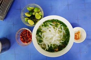 Quán Ăn Quán Huyền - Bún Nước