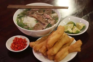 Quán Ăn Quán Lam Tuyến - Các Món Phở