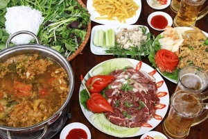 Quán Ăn Lẩu Gật Gù - Trương Định